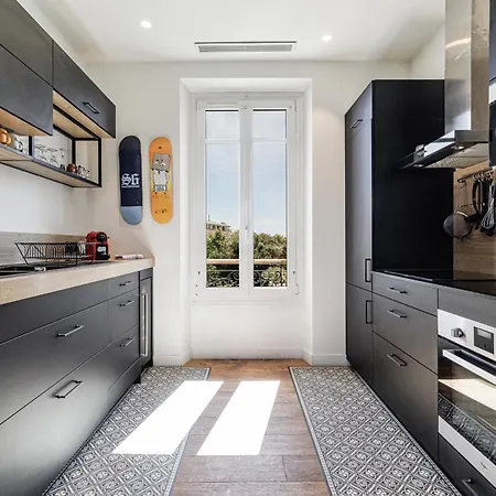 Maison Apartment